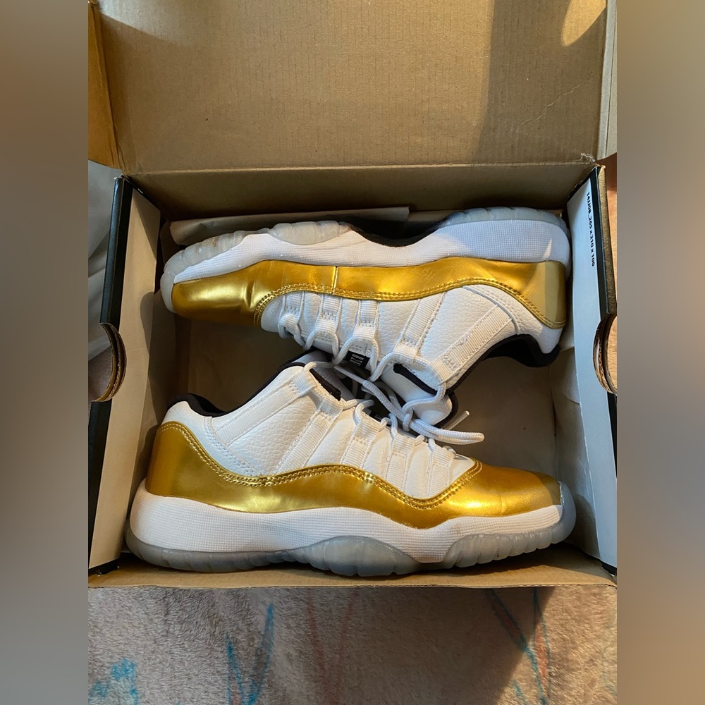 Jordan 11